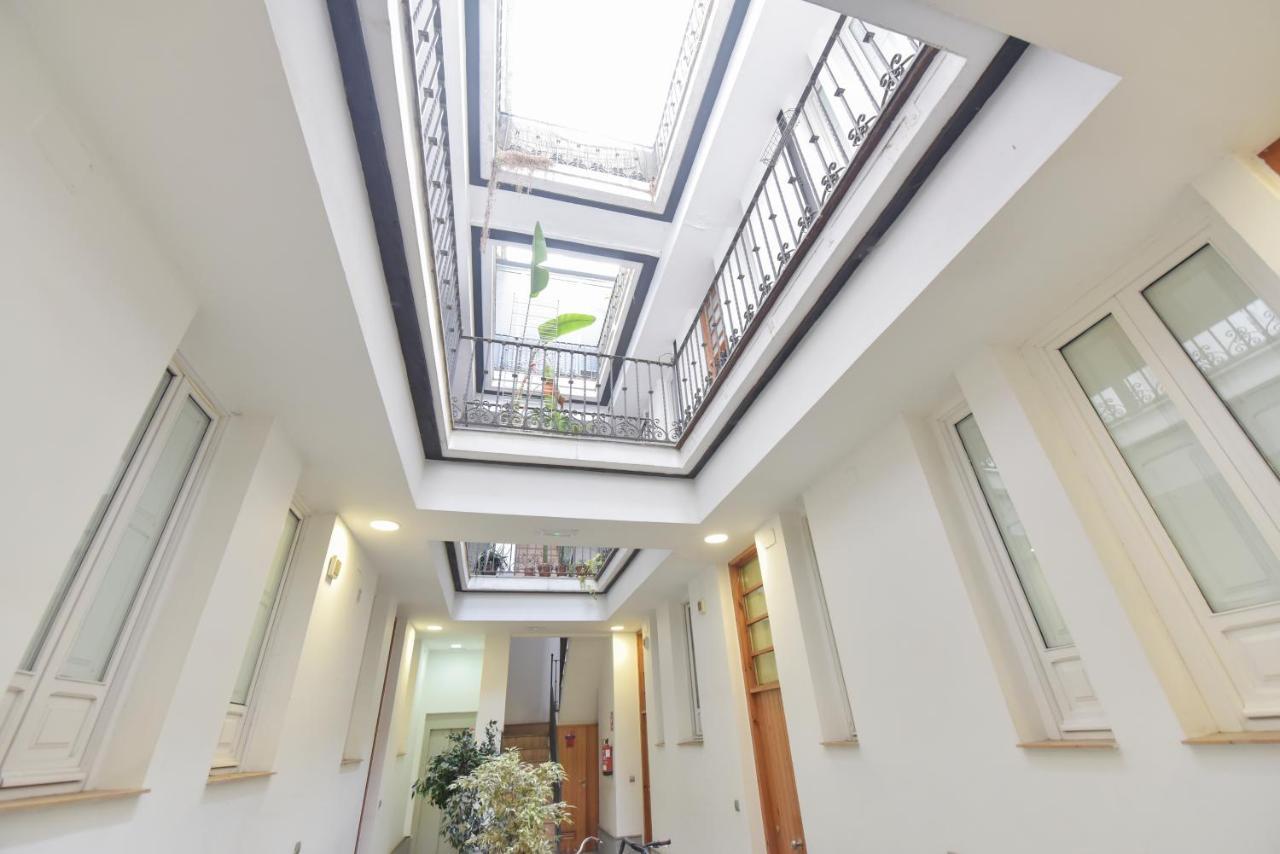 New! Bohemian Apartment In The Center 塞维利亚 外观 照片