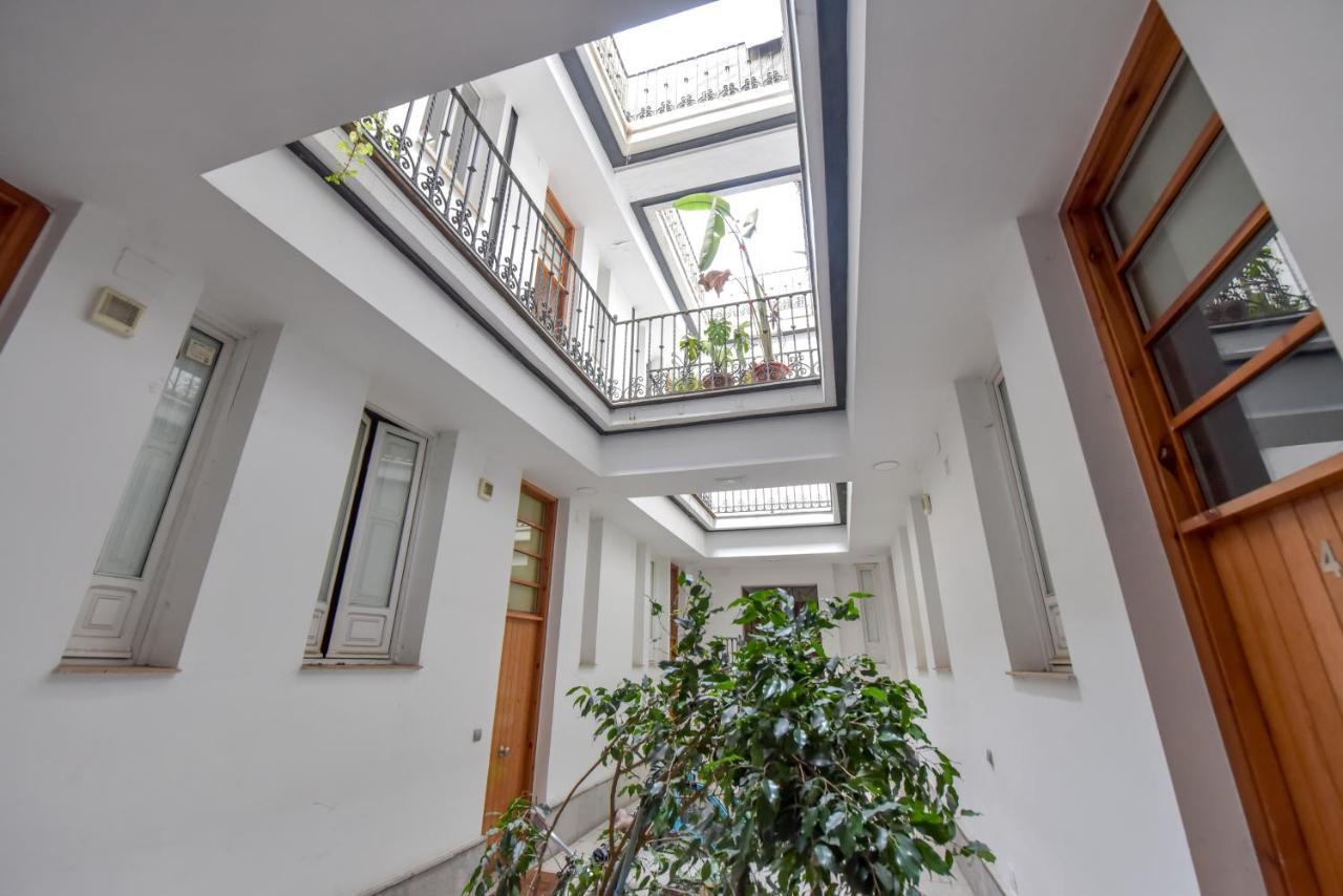 New! Bohemian Apartment In The Center 塞维利亚 外观 照片
